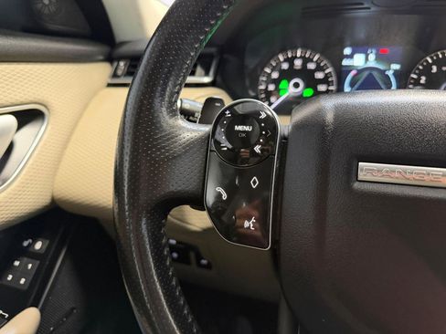Used 2020 Land Rover Range Rover Velar S image 32