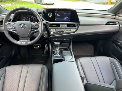Used 2022 Lexus ES 350 F Sport w/ Accessory Package 2 FWD image 10