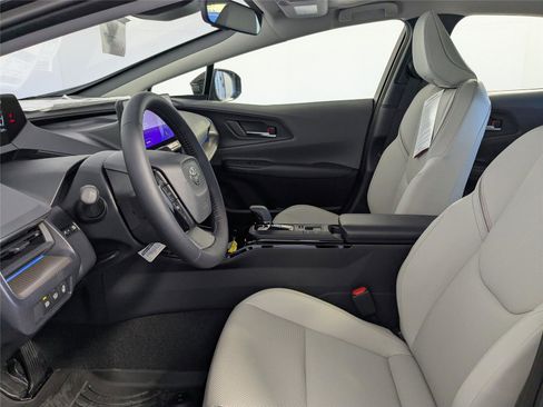 New 2026 Toyota Prius XLE image 10