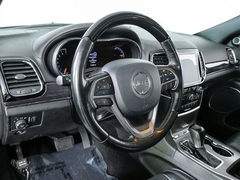 Used 2020 Jeep Grand Cherokee Overland RWD image 10