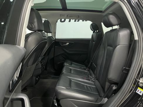 Used 2018 Audi Q7 3.0T Premium Plus w/ Premium Plus Package image 30