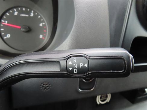 Used 2019 Mercedes-Benz Sprinter 170 image 19