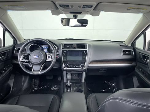 Used 2018 Subaru Outback 2.5i Limited AWD/4WD image 29