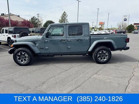 New 2026 Jeep Gladiator Sport image 10