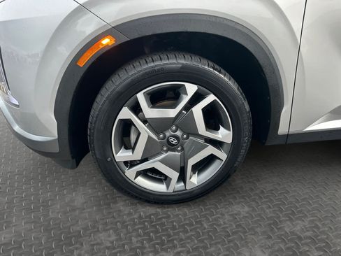 Used 2025 Hyundai Palisade SEL FWD image 9