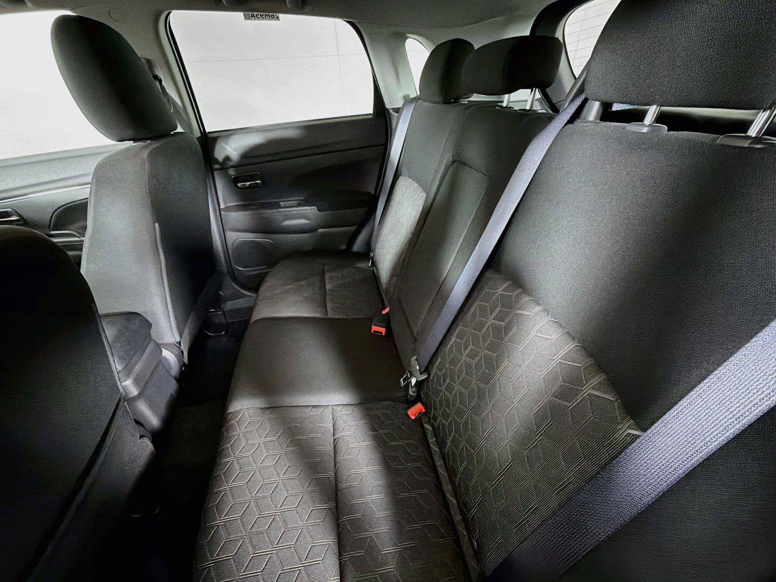 Used 2022 Mitsubishi Outlander Sport ES AWD/4WD image 24