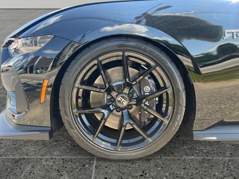 New 2026 Ford Mustang GT Premium w/ GT Performance Package RWD image 14