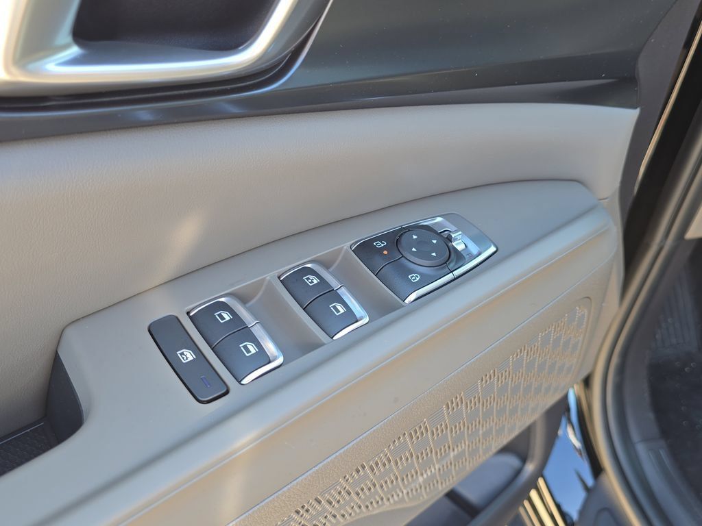 New 2026 Kia Carnival FWD image 20