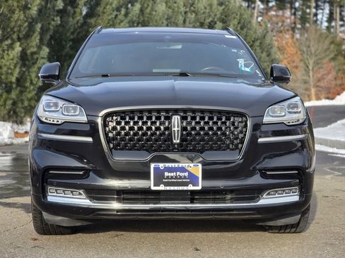 Used 2023 Lincoln Aviator Black Label w/ Dynamic Handling Package image 2