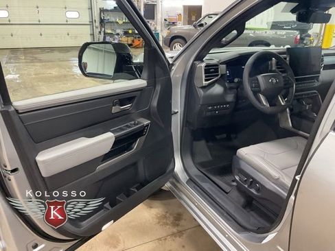 New 2026 Toyota Tundra Limited image 9