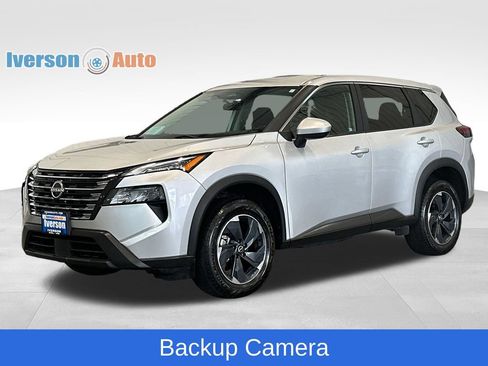 Used 2024 Nissan Rogue SV AWD/4WD image 5