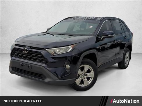Used 2021 Toyota RAV4 XLE AWD/4WD image 1