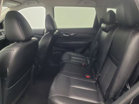 Used 2019 Nissan Rogue SL AWD/4WD image 18