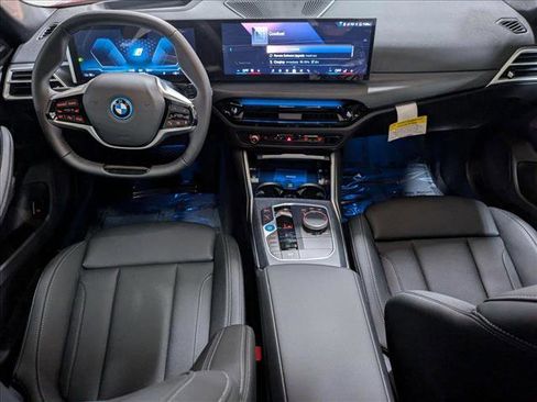 Used 2025 BMW i4 eDrive40 w/ Premium Package image 16