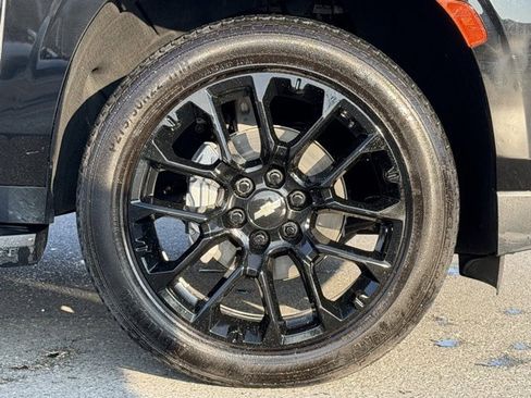 Used 2023 Chevrolet Tahoe LS image 19