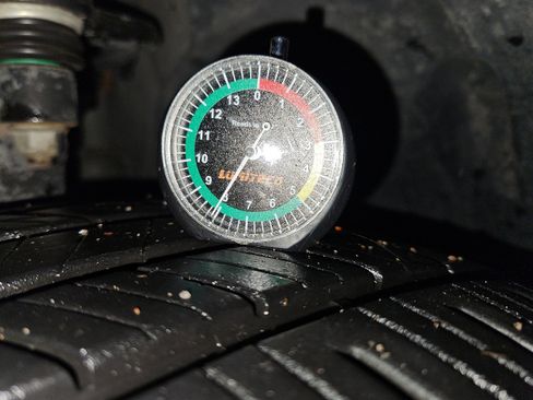 Used 2022 Dodge Challenger GT image 32