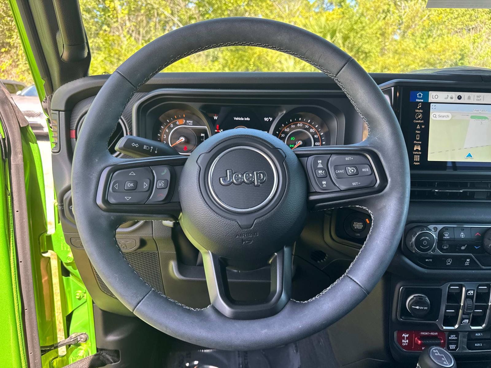 New 2025 Jeep Wrangler Unlimited Rubicon w/ Safety Group AWD/4WD image 25