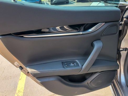 Used 2022 Maserati Ghibli Modena image 19