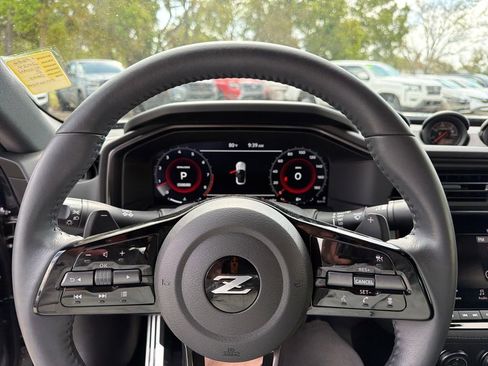 Used 2024 Nissan Z Sport w/ Floor Mat Package image 15