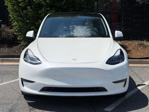 Used 2022 Tesla Model Y Performance AWD/4WD image 3