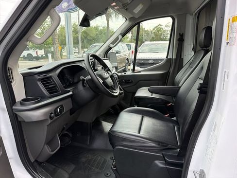 Used 2023 Ford Transit 350 DRW RWD image 10