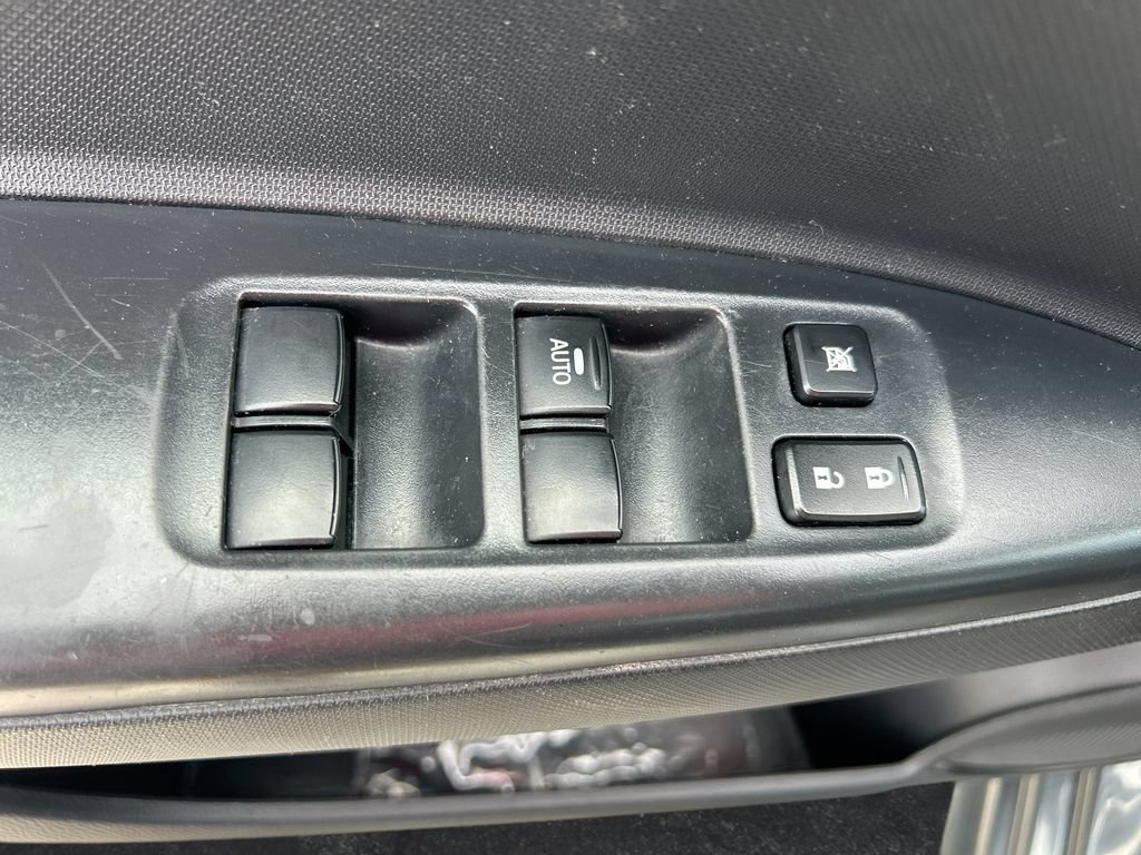 Used 2024 Mitsubishi Mirage ES FWD image 12