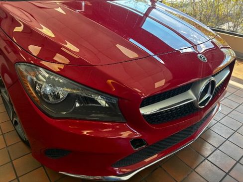 Used 2019 Mercedes-Benz CLA 250 image 2