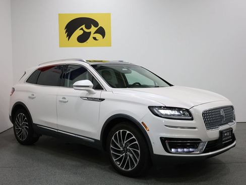 Used 2019 Lincoln Nautilus Reserve AWD/4WD image 6