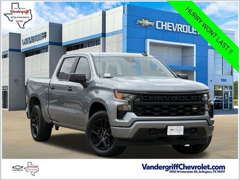 New 2026 Chevrolet Silverado 1500 Custom AWD/4WD image 1