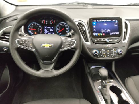 Used 2024 Chevrolet Malibu LT FWD image 22