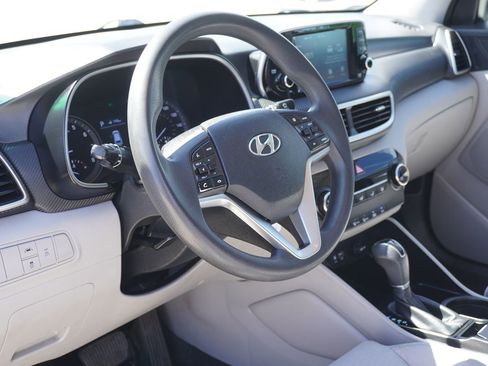 Used 2019 Hyundai Tucson SE image 24