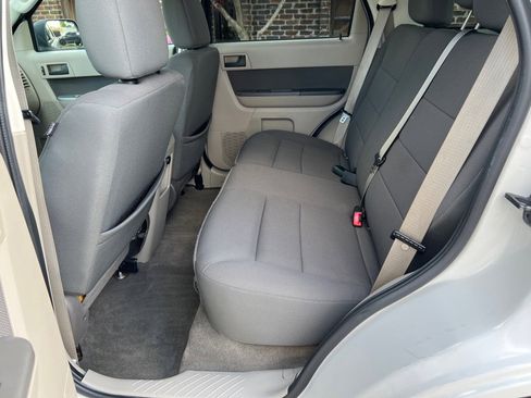 Used 2010 Ford Escape XLT FWD image 8