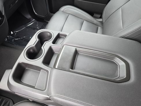 Used 2024 Chevrolet Silverado 2500 LTZ image 32