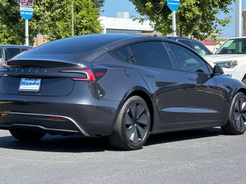Used 2025 Tesla Model 3 Long Range RWD image 8