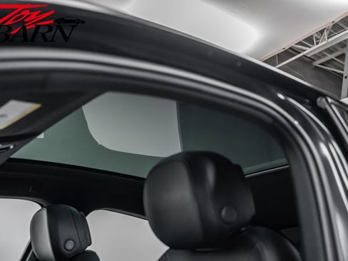 Used 2022 Porsche Cayenne S image 22