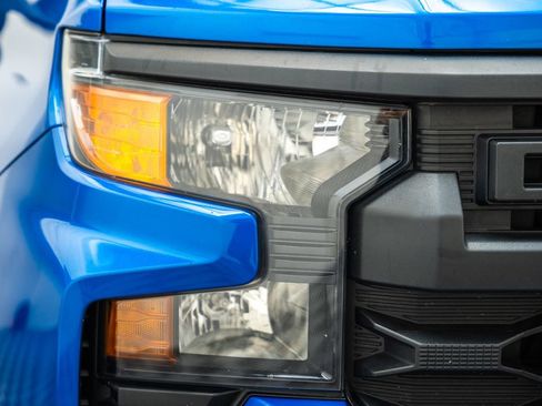 Used 2022 Chevrolet Silverado 1500 Custom AWD/4WD image 13
