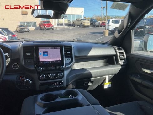 New 2026 RAM 1500 Classic Warlock image 12