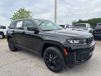 New 2026 Jeep Grand Cherokee Altitude