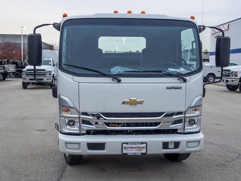 New 2025 Chevrolet Low Cab Forward RWD image 8