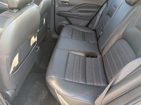 Used 2020 Nissan Kicks SR w/ SR Premium Package image 10