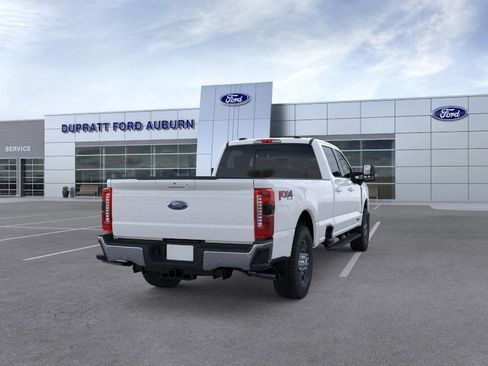 New 2026 Ford F250 Lariat w/ Lariat Premium Package image 8