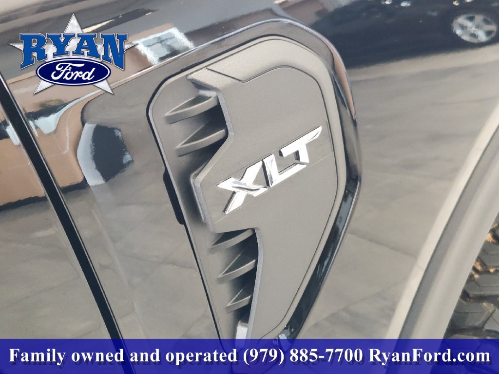 New 2026 Ford Ranger XLT w/ Equipment Group 301A High AWD/4WD image 7