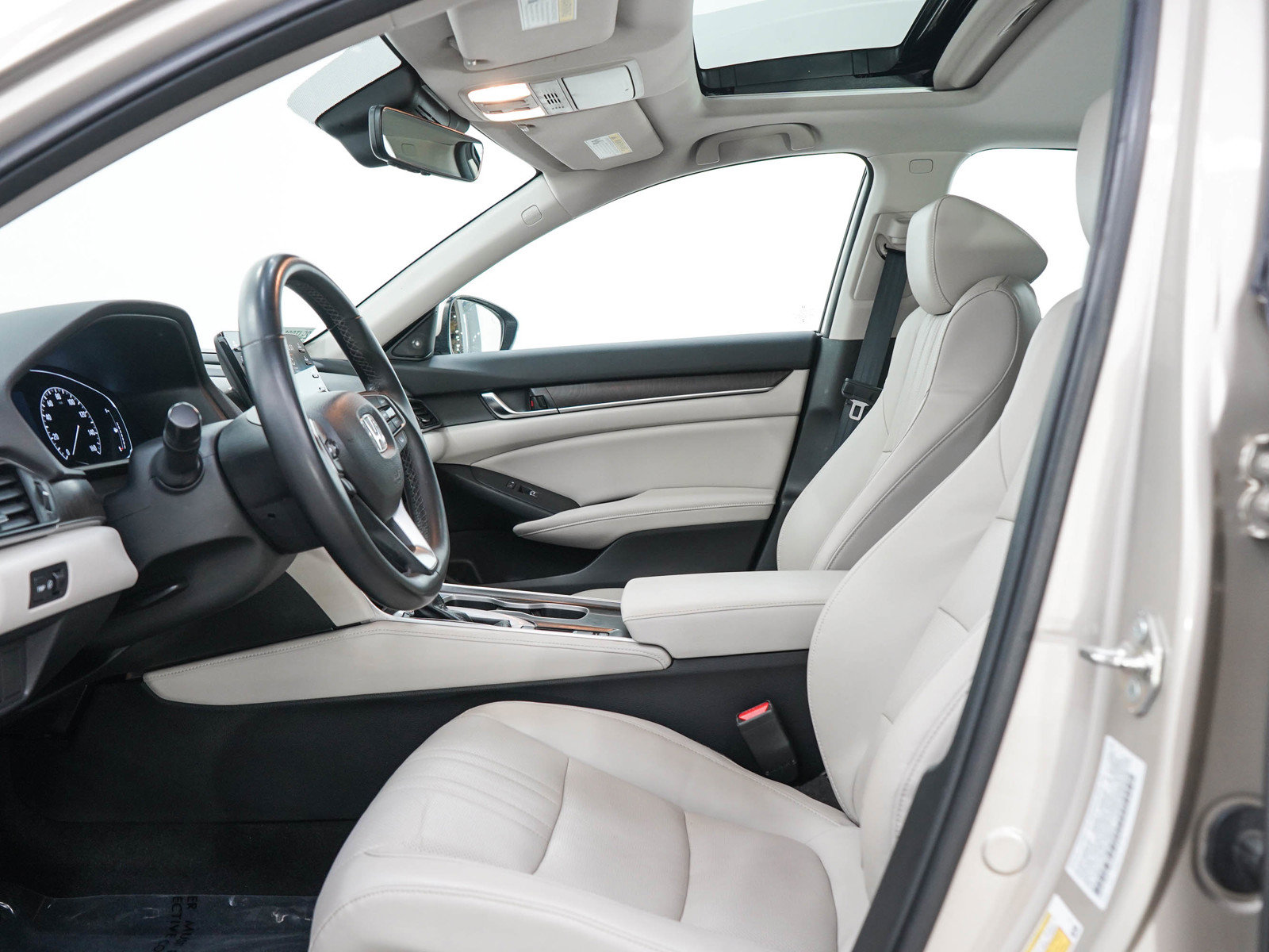 Used 2018 Honda Accord EX-L image 21