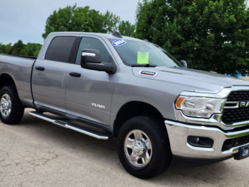 Used 2024 RAM 2500 Big Horn w/ Bed Utility Group AWD/4WD image 2