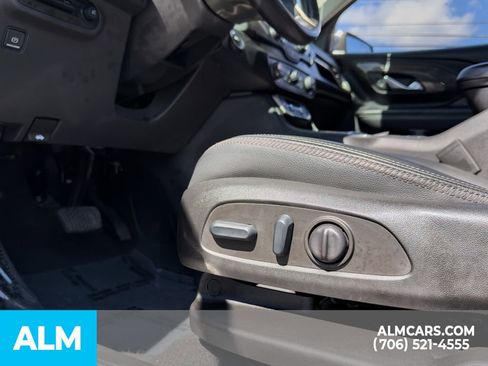 Used 2022 GMC Terrain Denali w/ Black Diamond Edition AWD/4WD image 16