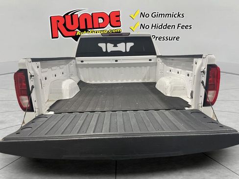 Used 2020 GMC Sierra 1500 SLE w/ SLE Value Package image 13