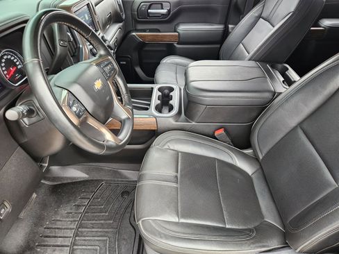 Used 2023 Chevrolet Silverado 2500 High Country image 13