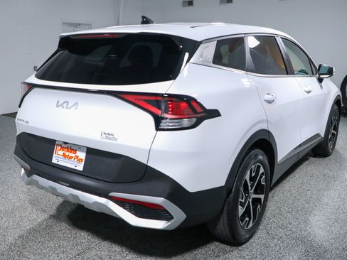 Used 2023 Kia Sportage EX FWD image 7