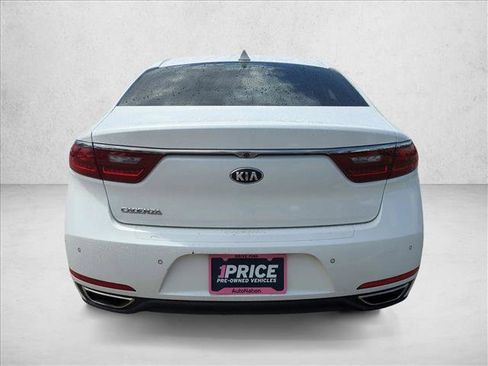 Used 2019 Kia Cadenza Premium w/ Paint Protection Package FWD image 7