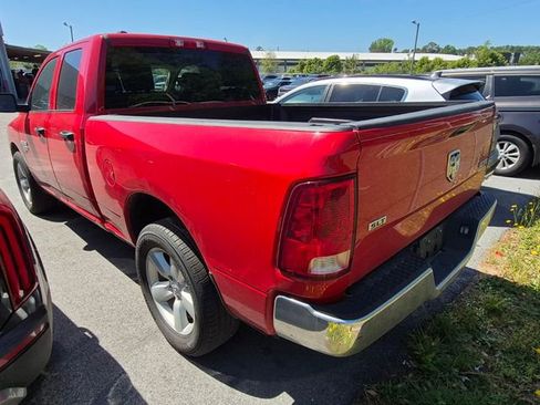 Used 2024 RAM 1500 Classic SLT AWD/4WD image 2